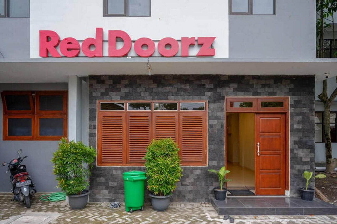 Reddoorz Plus Near Jogja City Mall 5 Hotel Yogyakarta Luaran gambar