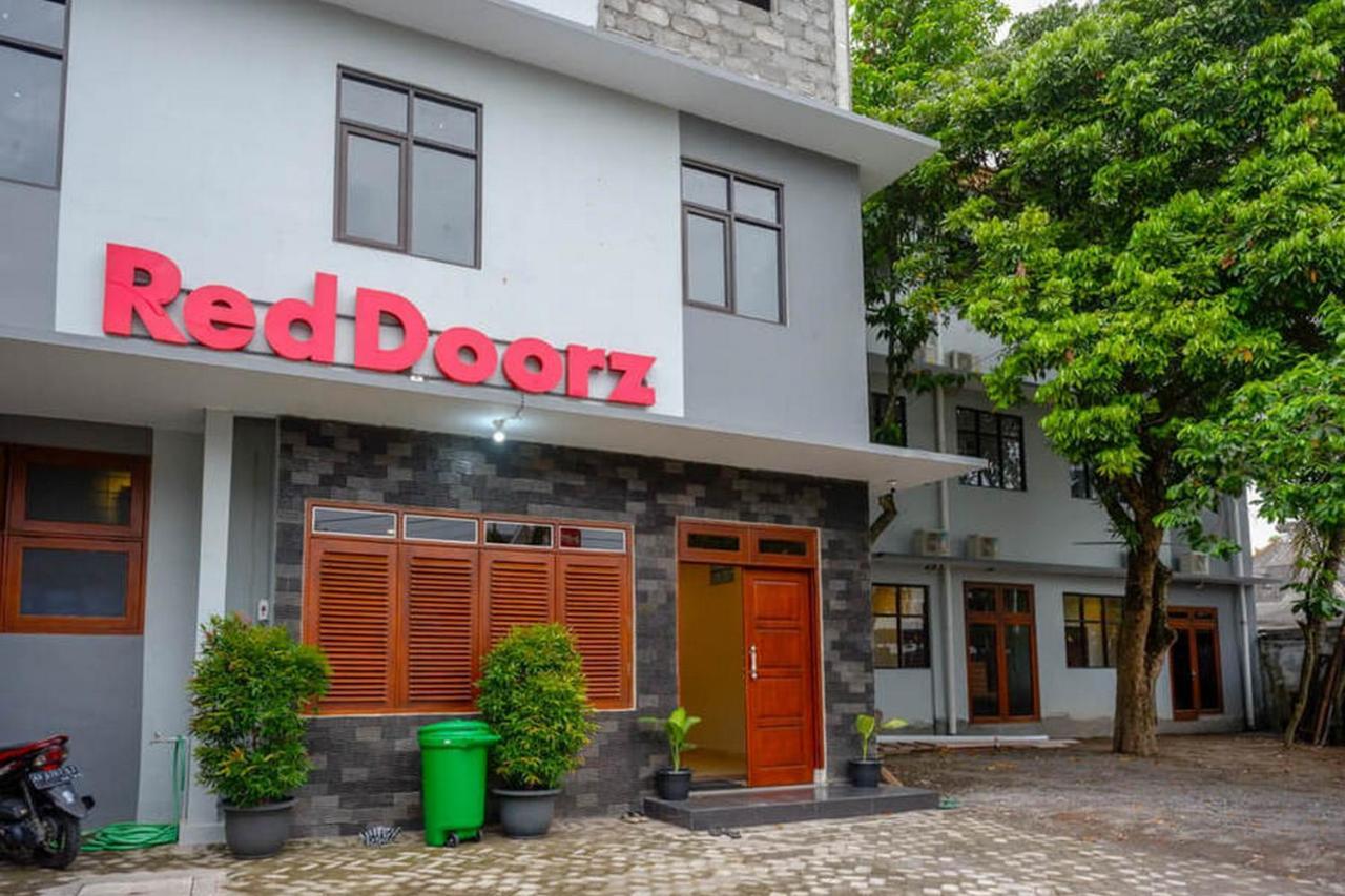 Reddoorz Plus Near Jogja City Mall 5 Hotel Yogyakarta Luaran gambar